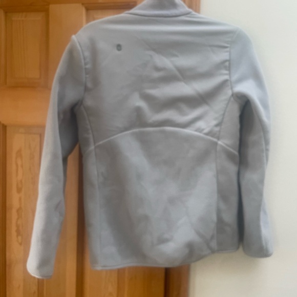 Figs jacket. Gray. Size small. - Picture 2 of 2